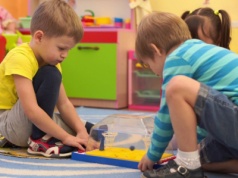 Jedna nauczycielka ma pod opieką 20 dzieci. Przedszkola to przechowalnia