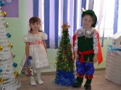 Prezenty na mikołajki. Najlepiej jak kupuje je trójka klasowa? "Niekoniecznie. Musimy użerać się z rodzicami"