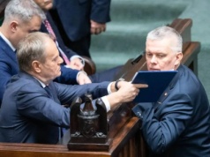 "Rozliczenia wchodzą w decydującą fazę". Premierowi nie uwierzyli nawet sympatycy