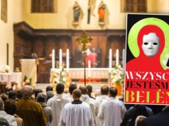 Wielka awantura o plakat w Olsztynie. "Działanie obrazoburcze”