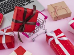 Badanie: ponad połowa Polaków planuje wydać na święta podobną kwotę co rok temu