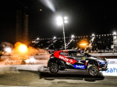 Kajetanowicz i Szczepaniak liderami, emocjonujący wieczór w Dżuddzie