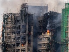 Działo się w nocy. Piekło w wieżowcach w Hongkongu. Są aresztowania