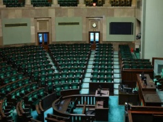 "Prawica wygrywa z liberałami". Pawłowski komentuje najnowsze badania OGB