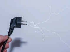 URE potrzebuje nie tylko więcej pieniędzy, ale także gruntownej zmiany sposobu działania