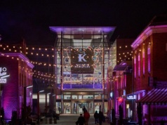 Zimowy lunapark i świąteczne koncerty. Galeria Kazimierz zaprasza na Jarmark Bożonarodzeniowy