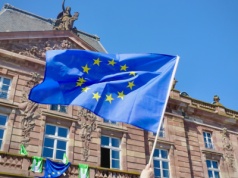 UE chce ograniczyć social media nastolatkom. Zakaz coraz bliżej