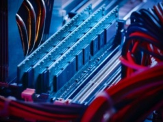 Pamięci podrożeją o 50 – 55 proc. w IV kw. 2025