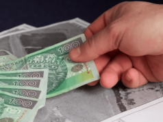 Wypadek przy pracy rolniczej: złamany kręgosłup a odszkodowanie z KRUS. Ile należy się rolnikowi?