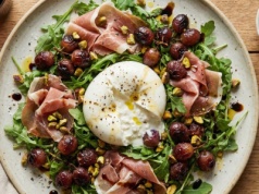 Luksusowa sałatka, która zrobi wrażenie na gościach. Kremowa i chrupka, wygląda jak z włoskiej restauracji