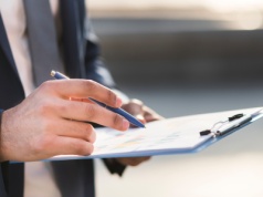 W IT panika. „Nowe regulacje grożą bankructwami”