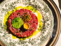 Nowa restauracja w Hali Koszyki. Stawia na polskie smaki w nowszej formie