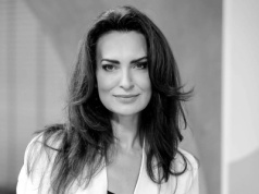 Nie żyje Agnieszka Maciąg. Znana modelka i pisarka miała 56 lat