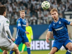 Polskie kluby grają w Lidze Konferencji. Raków podwyższa wynik, Lech się męczy!