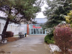 Zdalne nauczanie przedłużone. Temperatura w szkole wciąż za niska