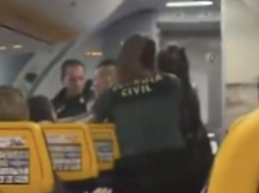 Zawodnik MMA zaatakował strażników na lotnisku Gran Canaria