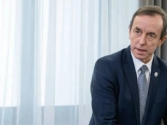 Grodzki - opowieść o zwykłym łapówkarzu. Marszałek, który kopertom się kłaniał