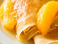​Crêpes Suzette – klasyk francuskiej sztuki deserowej według Debory Suliborskiej