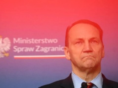 Kierownictwo MSZ zaproszone na wyjątkową uroczystość w Belwederze. Czy zjawi się Sikorski?