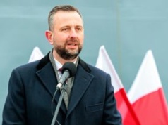 Wsparcie dla Ukrainy "niezmienne". Szef MON stawia jednak warunek