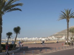 Wakacje w zimie za grosze? Tu jest ciepło, a wypoczniesz za mniej, niż w Kołobrzegu