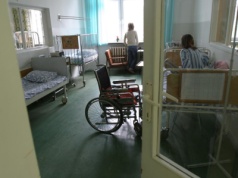 Zawód, który jest deficytowy. A będzie jeszcze gorzej. I nie zastąpi go żadne AI