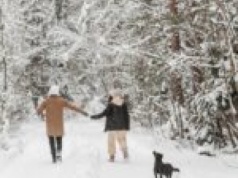 Co wybrać, by zapewnić sobie ciepło i komfort podczas zimowych spacerów?