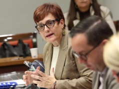 Premia 400 euro dla emerytów zagrożona. Madryt blokuje pomoc