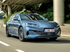 Chińczycy przyspieszają. Ta analiza nie pozostawia złudzeń co do tego, kto rządzi w motoryzacji