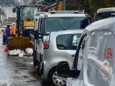 W jednym miejscu asfalt, a w drugim sieci wodociągowe