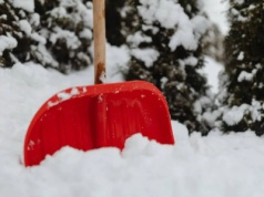 Chicago sparaliżowane śnieżycą. Służby nie dają rady