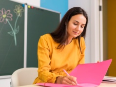 Służbowe legitymacje nauczycieli w aplikacji Obywatel