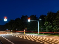 Na DK72 będzie bezpieczniej. GDDKiA: powstaną strefy przejściowe