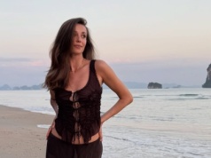 Izabella Krzan eksponuje sylwetkę na wakacjach. Fani zachwyceni formą prezenterki