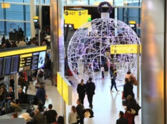 Loty na święta do Polski. Za ile polecimy z Wielkiej Brytanii, Holandii czy Niemiec?