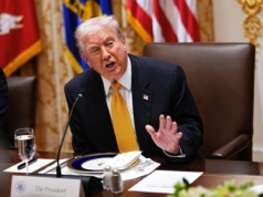 Na stronie Białego Domu pojawiła się lista mediów, które Trump uznał za stronnicze