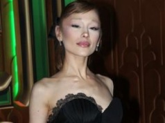 Ariana Grande apeluje, by nie komentować jej wyglądu: "Poprawiasz coś, a potem jest znowu jest źle, ale z innego powodu"