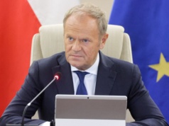 Wypłaty ruszają 2 grudnia. 2254 zł dla każdego, dochód bez znaczenia