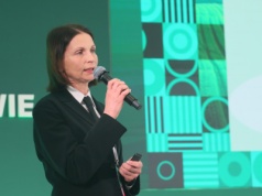 Prof. Damszel: Przyszłość ochrony roślin wymaga długoterminowego planu i nowych odmian