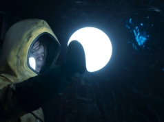 8 lat temu zadebiutowało arcydzieło science fiction. Ten serial odmienił Netflixa