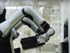 Chiny stawiają na humanoidalnych celników na granicy z Wietnamem