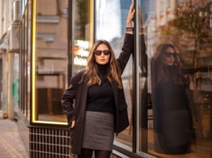 Sukienka vs. spódnica - co ubrać do biura w chłodne miesiące?