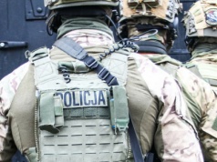 Zorganizowana grupa przestępcza rozbita. Wśród oskarżonych były policjant
