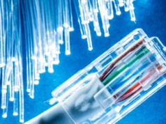 Światłowód w każdym domu w Polsce? Nowy obowiązek od 12 lutego