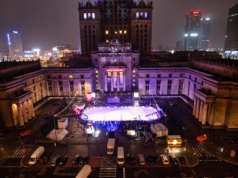 Lodowiska w Warszawie – gdzie pojeździć na łyżwach i ile kosztuje wypożyczenie sprzętu?