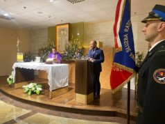 Rekordowy listopad i 30 lat kaplicy na krakowskim lotnisku