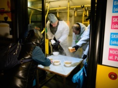 Ruszył autobus dla bezdomnych i potrzebujących. To już 22. sezon akcji