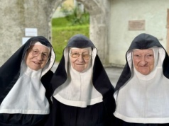 Buntownicze zakonnice wywalczyły ułaskawienie w sporze o klasztor