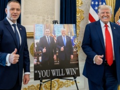 Czy Nawrocki będzie wstydził się radosnych zdjęć z Trumpem?