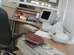 Rejestracja samochodu po nowemu. Nawrocki podpisał. Ogromne zmiany dla kierowców